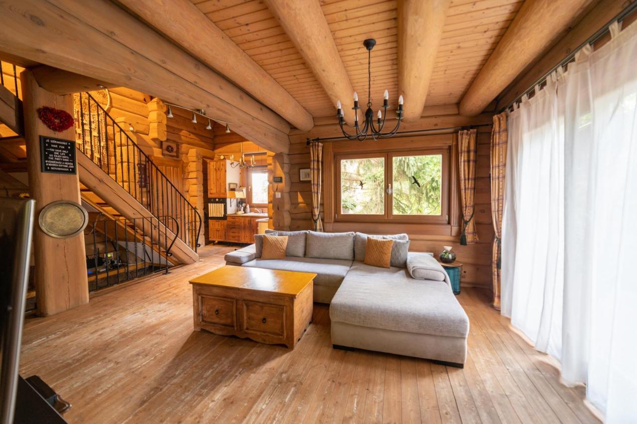 Vendeghaz A Hegyen Villa Budapesta Exterior foto