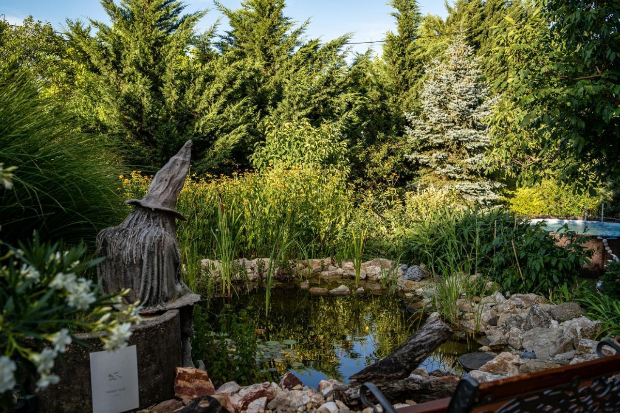 Vendeghaz A Hegyen Villa Budapesta Exterior foto